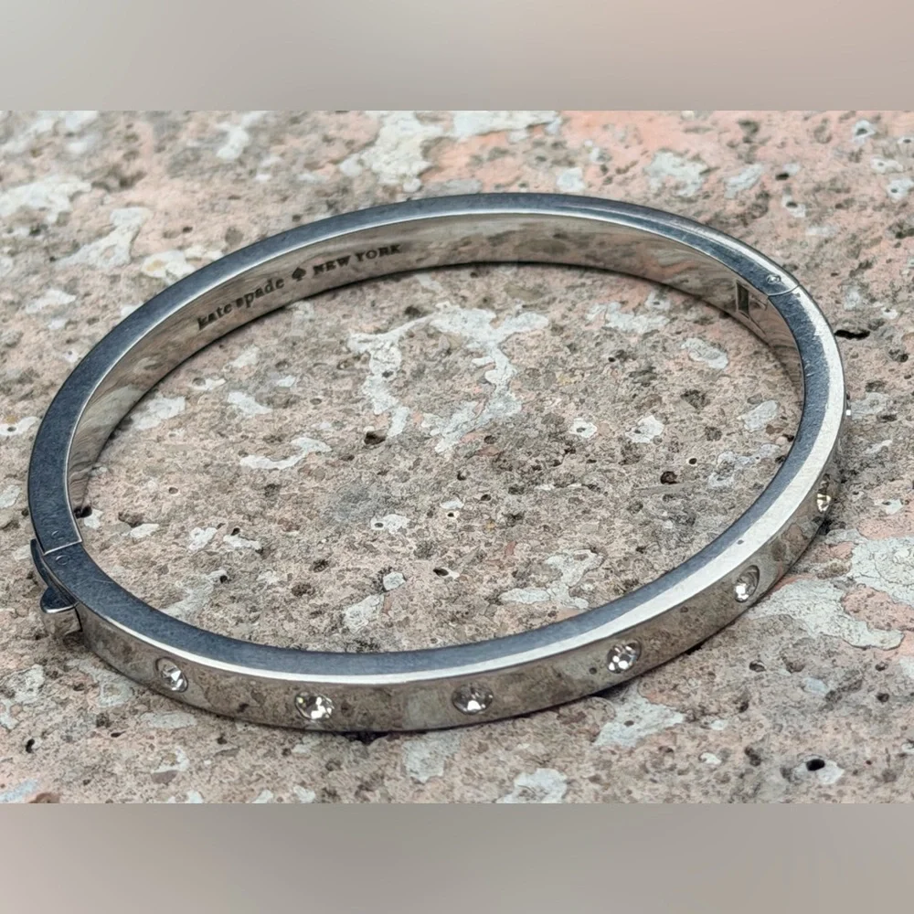 Kate Spade New York Silver Tone Crystal Bracelet Minimalist‎ Stackable 8”